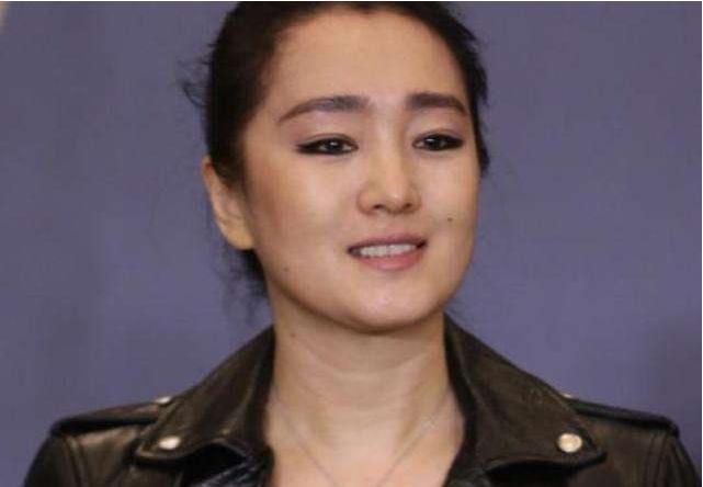 美国女明星代言高科技新品，引领科技潮流，让生活更精彩！