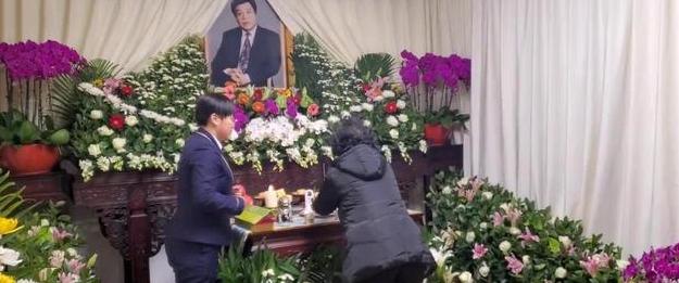 农村出殡仪式视频，传统与现代的交融体验