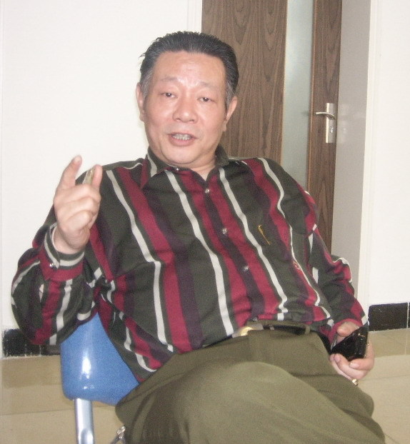 宁玉的新近照，日常小确幸与友情的温馨纽带