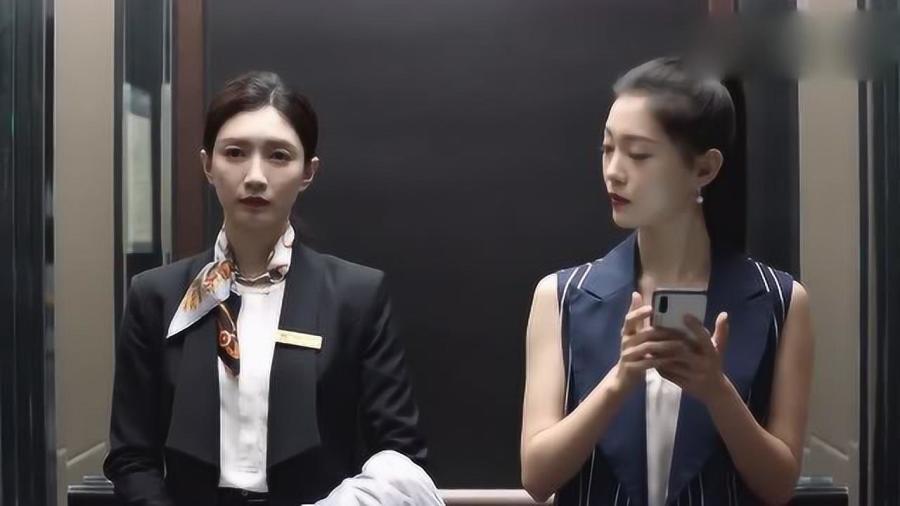 新任女上司展现独特风采