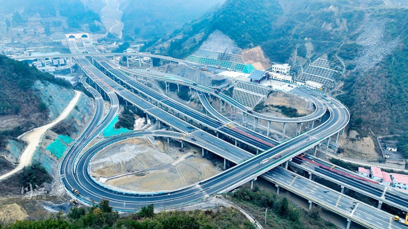 金黔高速最新动态，驶向自然美景的旅程，探寻内心宁静之路
