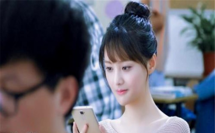 微微2深度解析角色选择与演员表现，演员表一览无余
